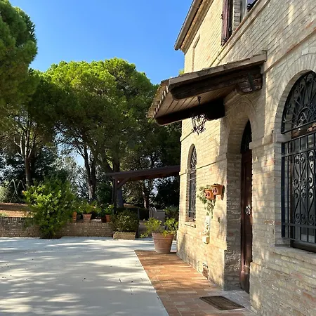 Your-all-season-paradise, Sea View, Adria, In Italy Villa